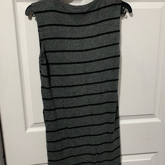 2 for 15$// Forever 21 Knit Tank Top - Picture 2 of 3